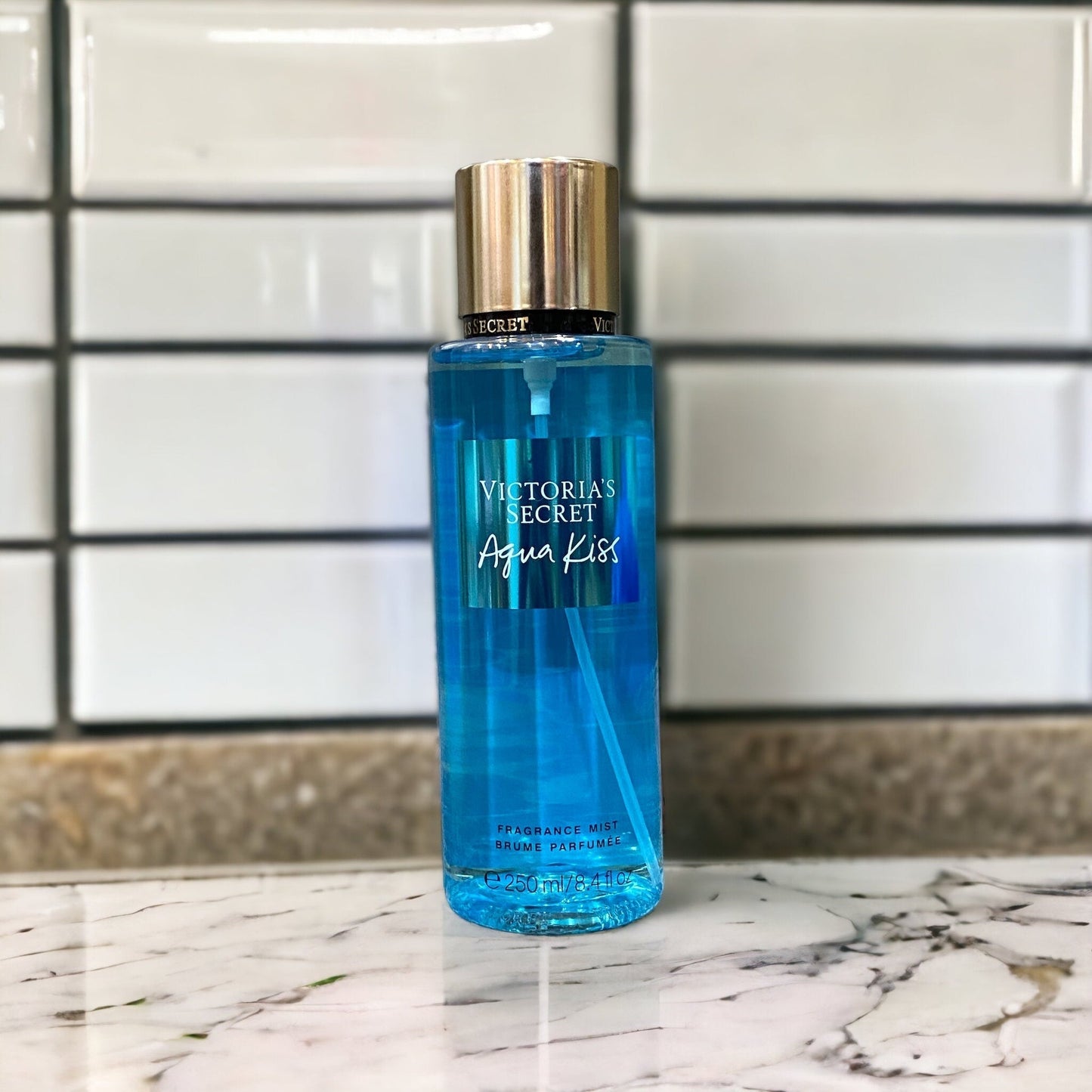 Victoria's Secret Aqua Kiss Body Mist